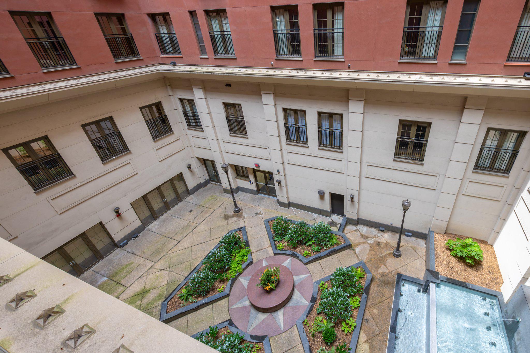 219-29 S 18TH STREET Unit: 308