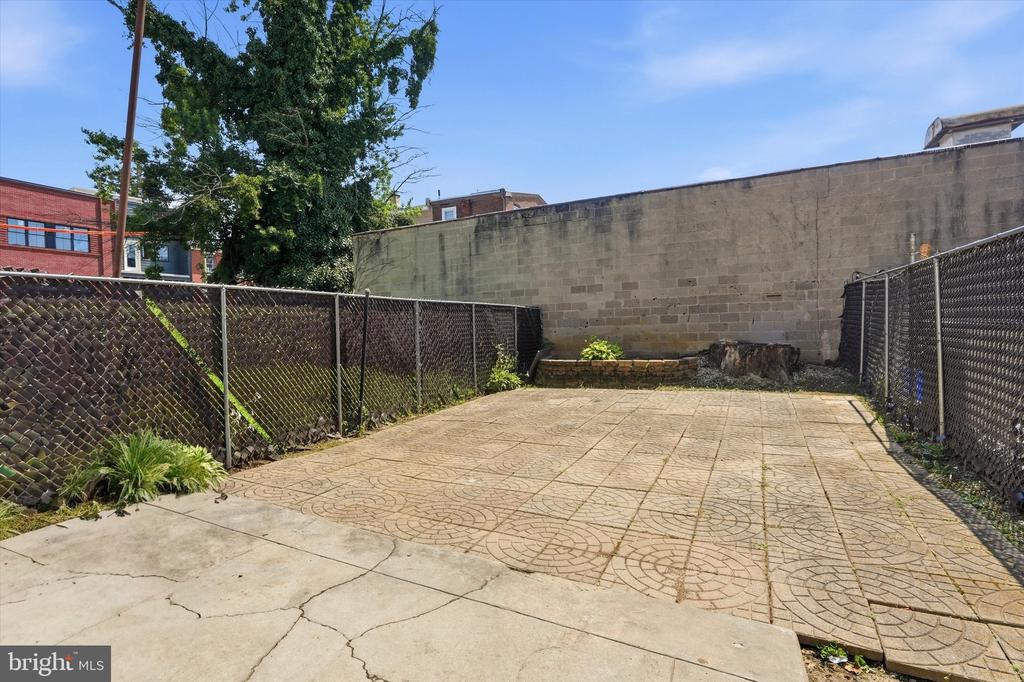 3045 N 35TH STREET