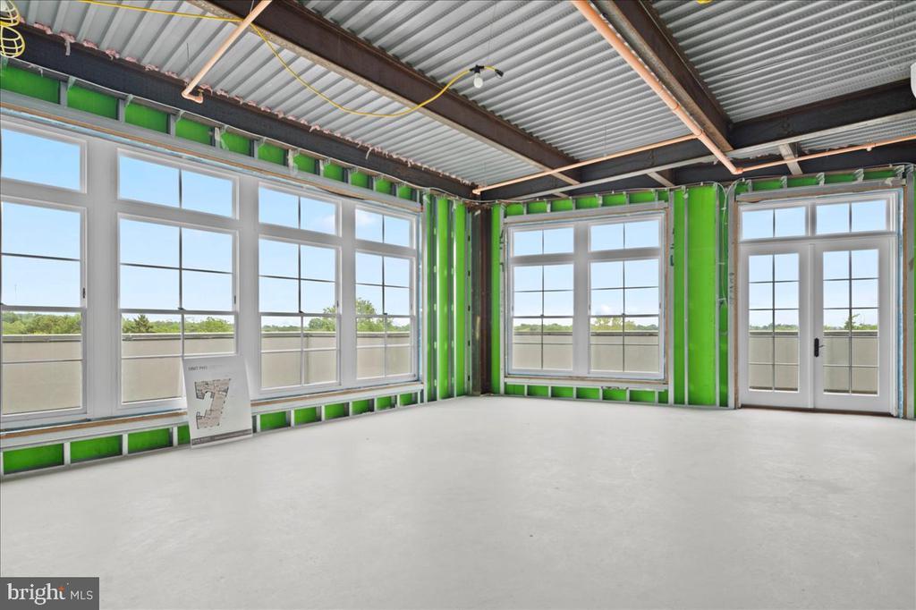 1 W HARTWELL LANE Unit: PH1