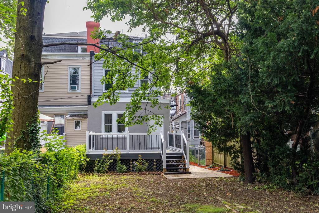 245 HANSBERRY STREET