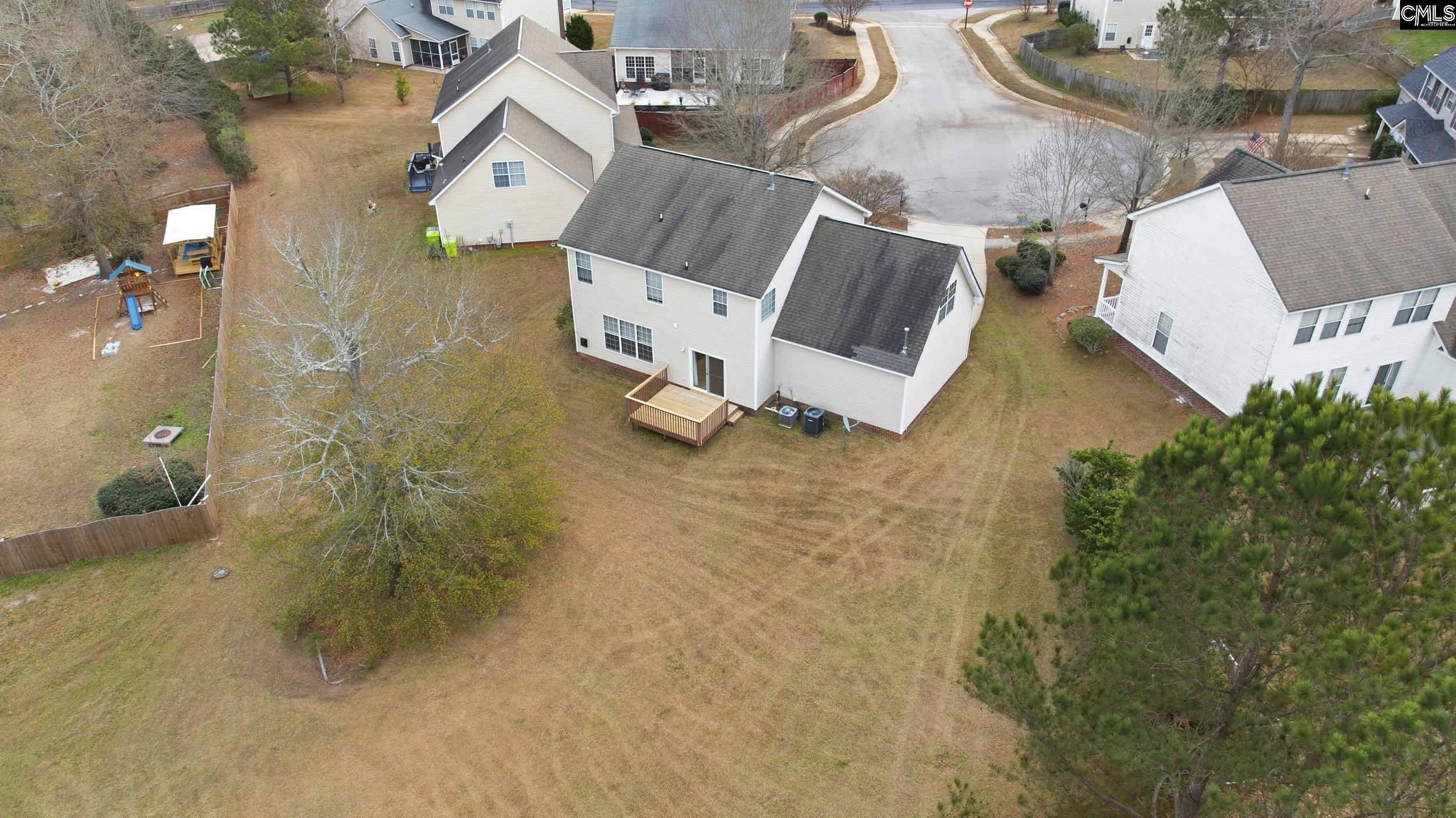 18 White Clover Court