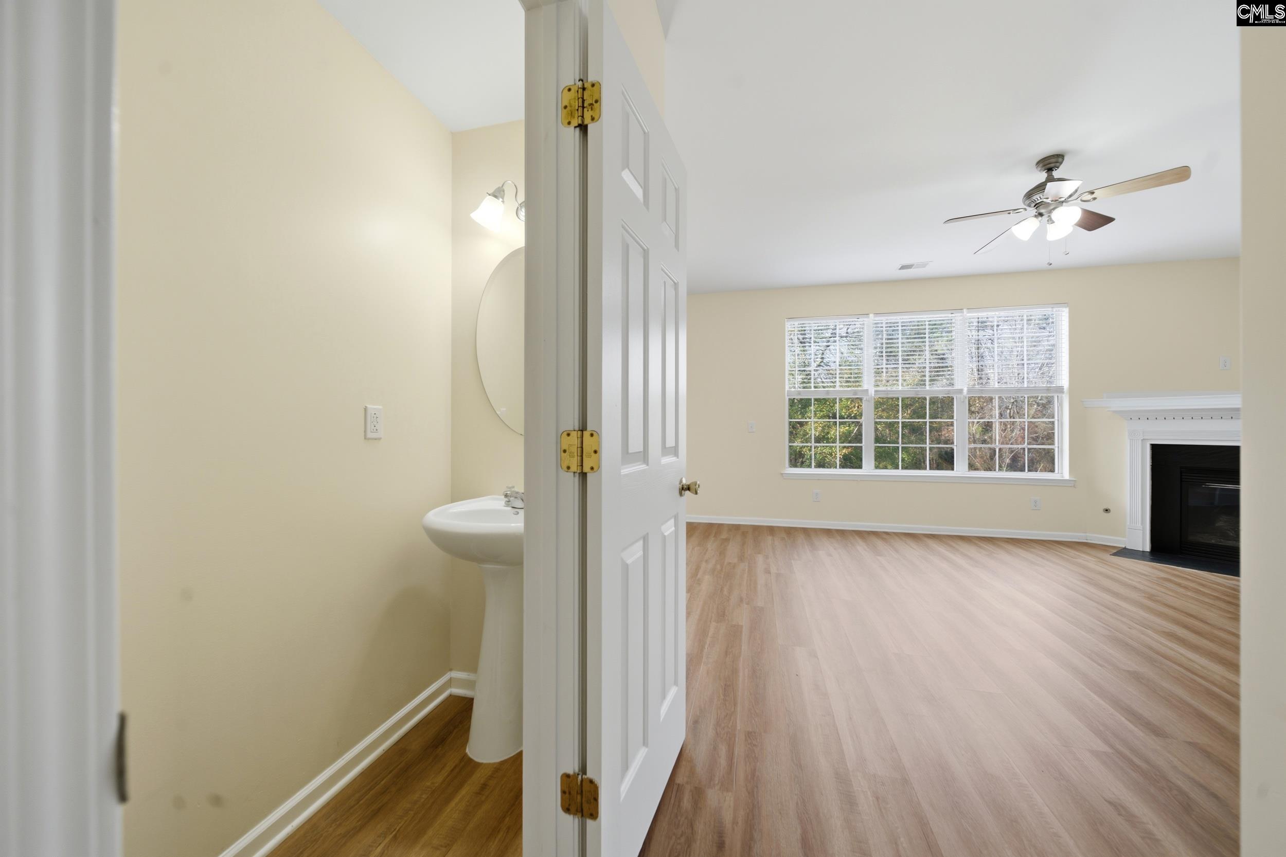 18 White Clover Court