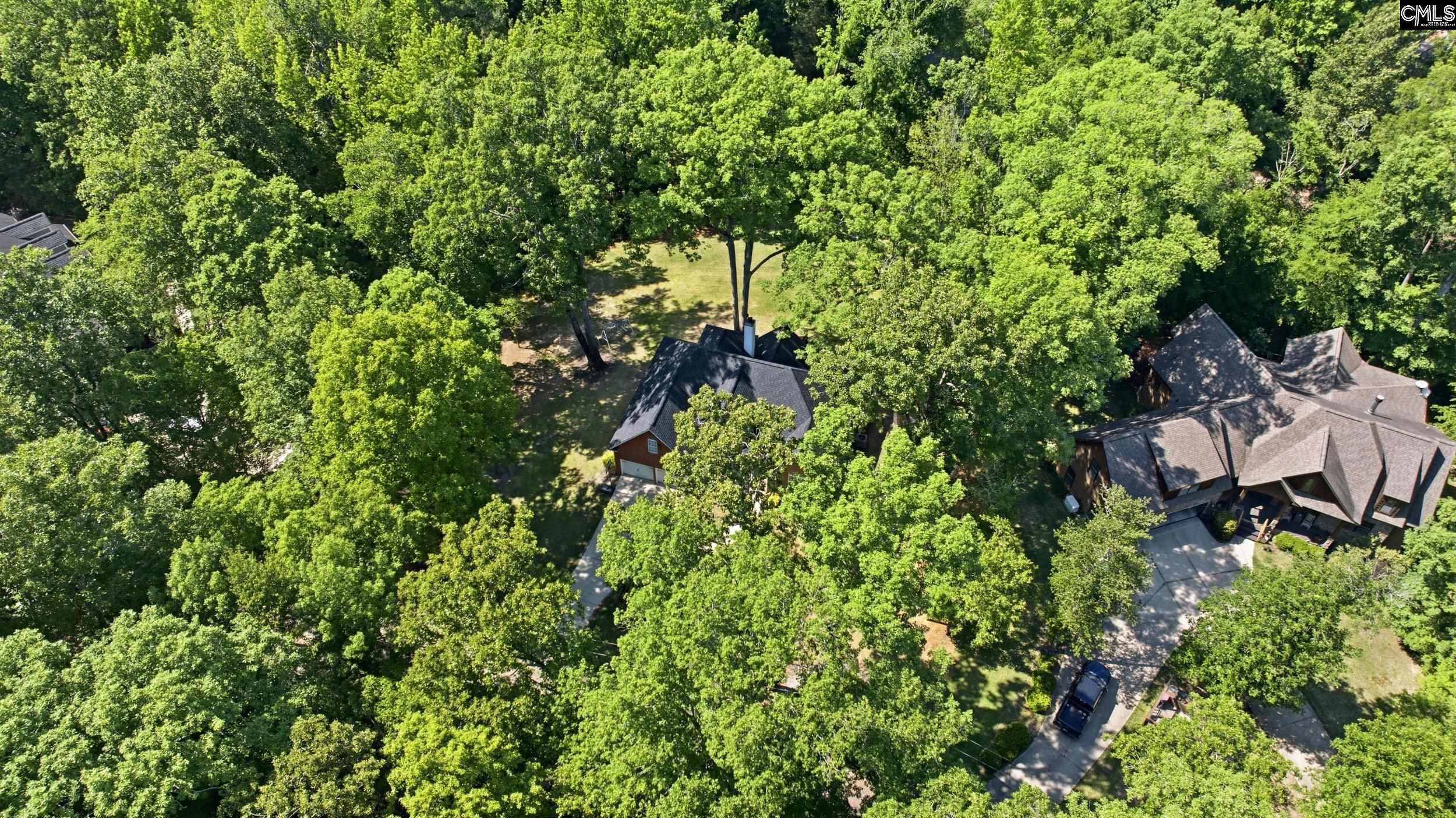1 Broad Bluff Court