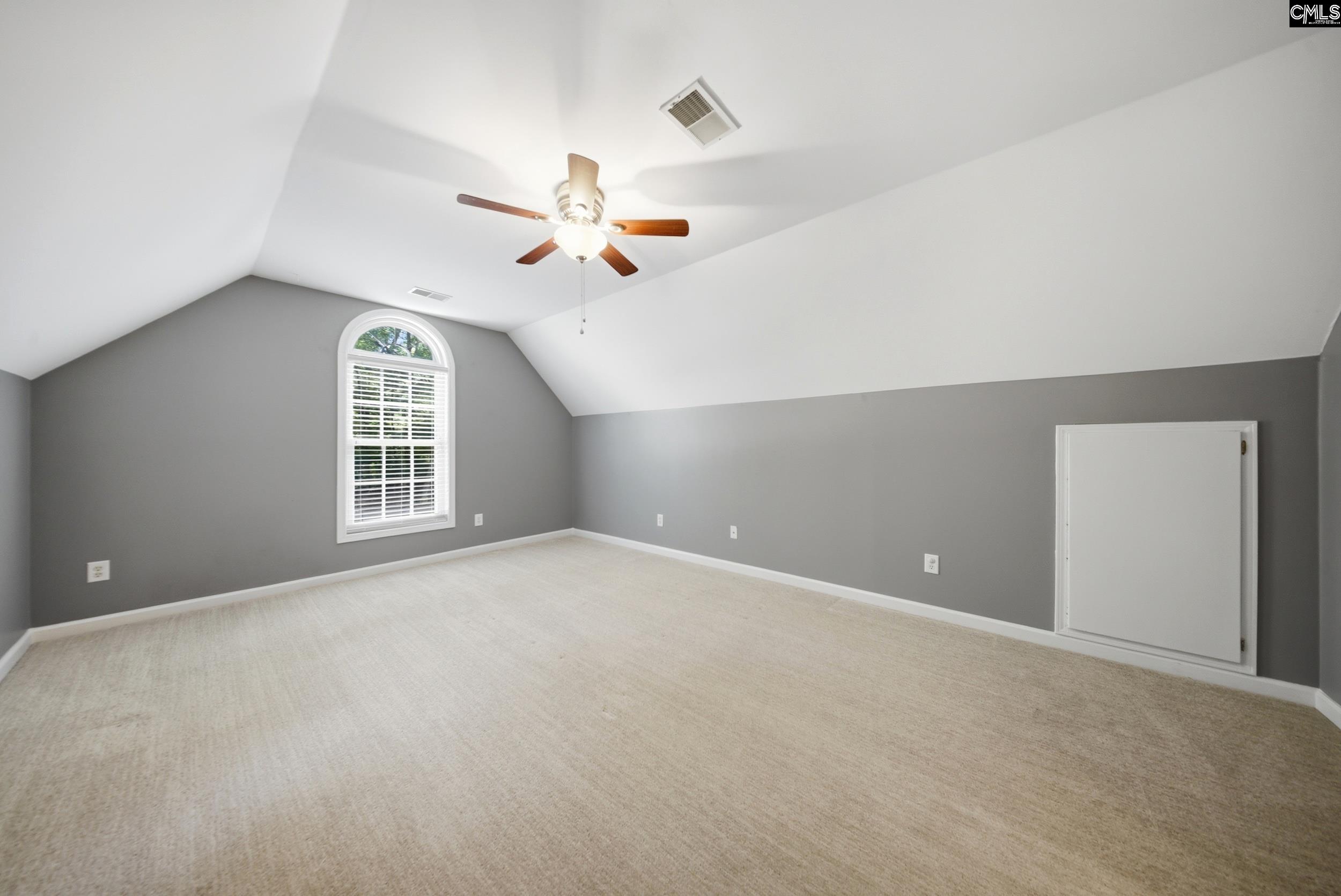 1 Broad Bluff Court