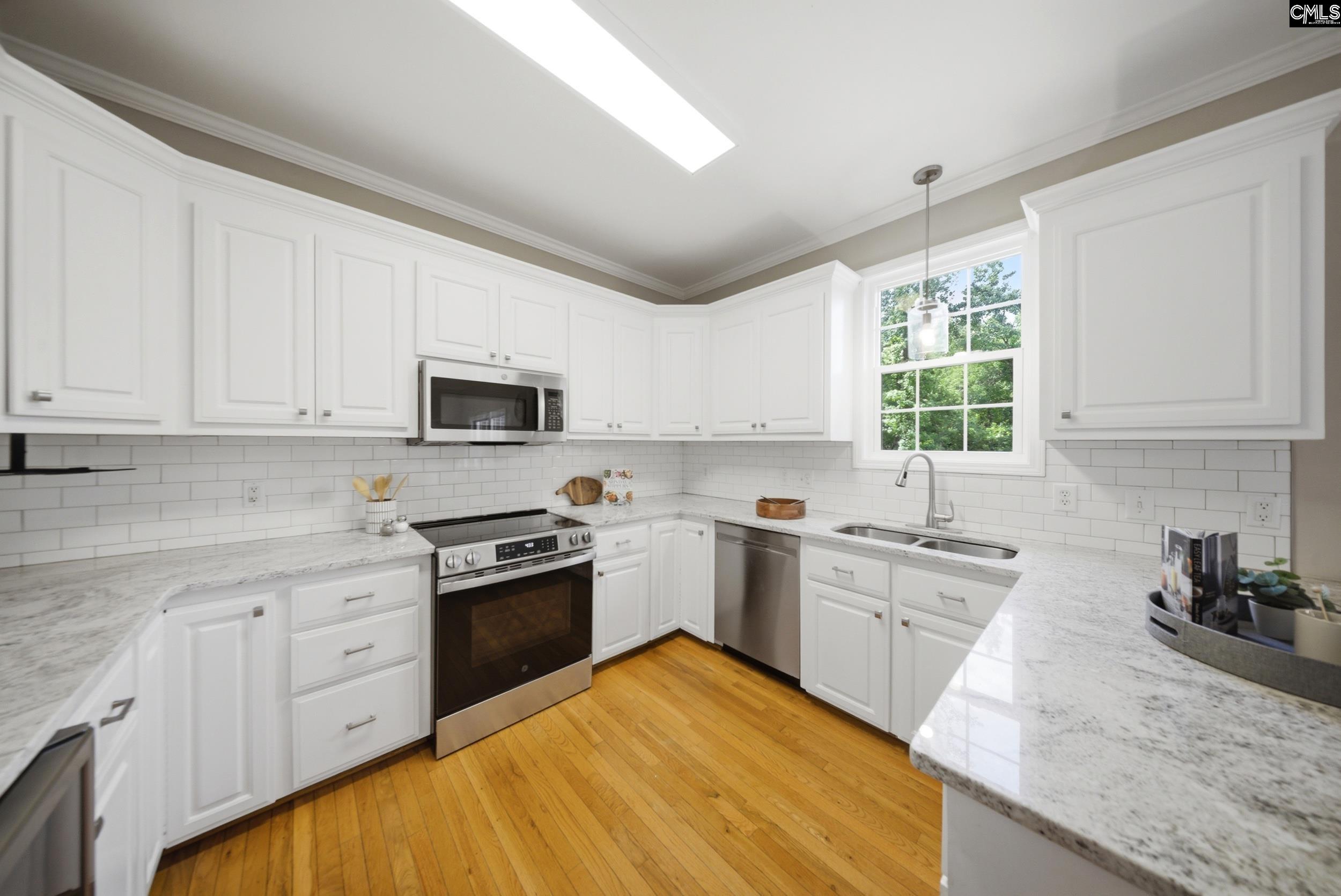 1 Broad Bluff Court