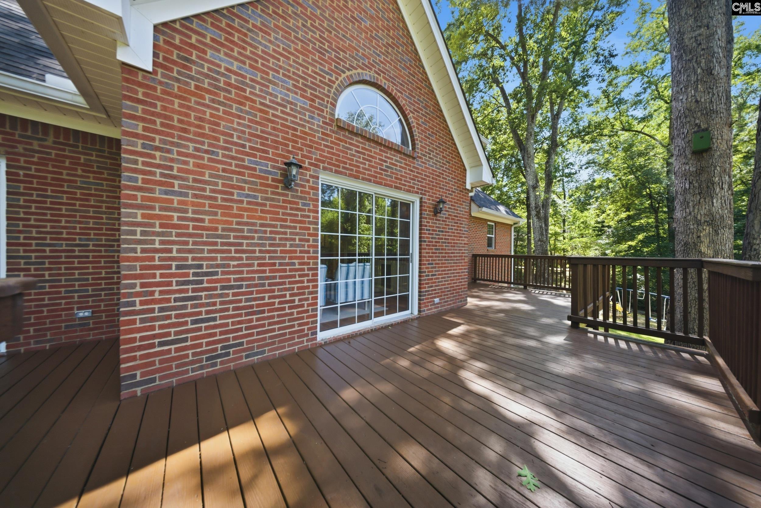 1 Broad Bluff Court