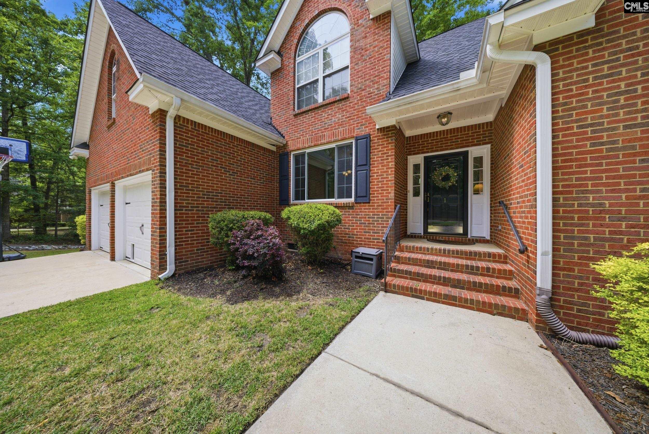 1 Broad Bluff Court
