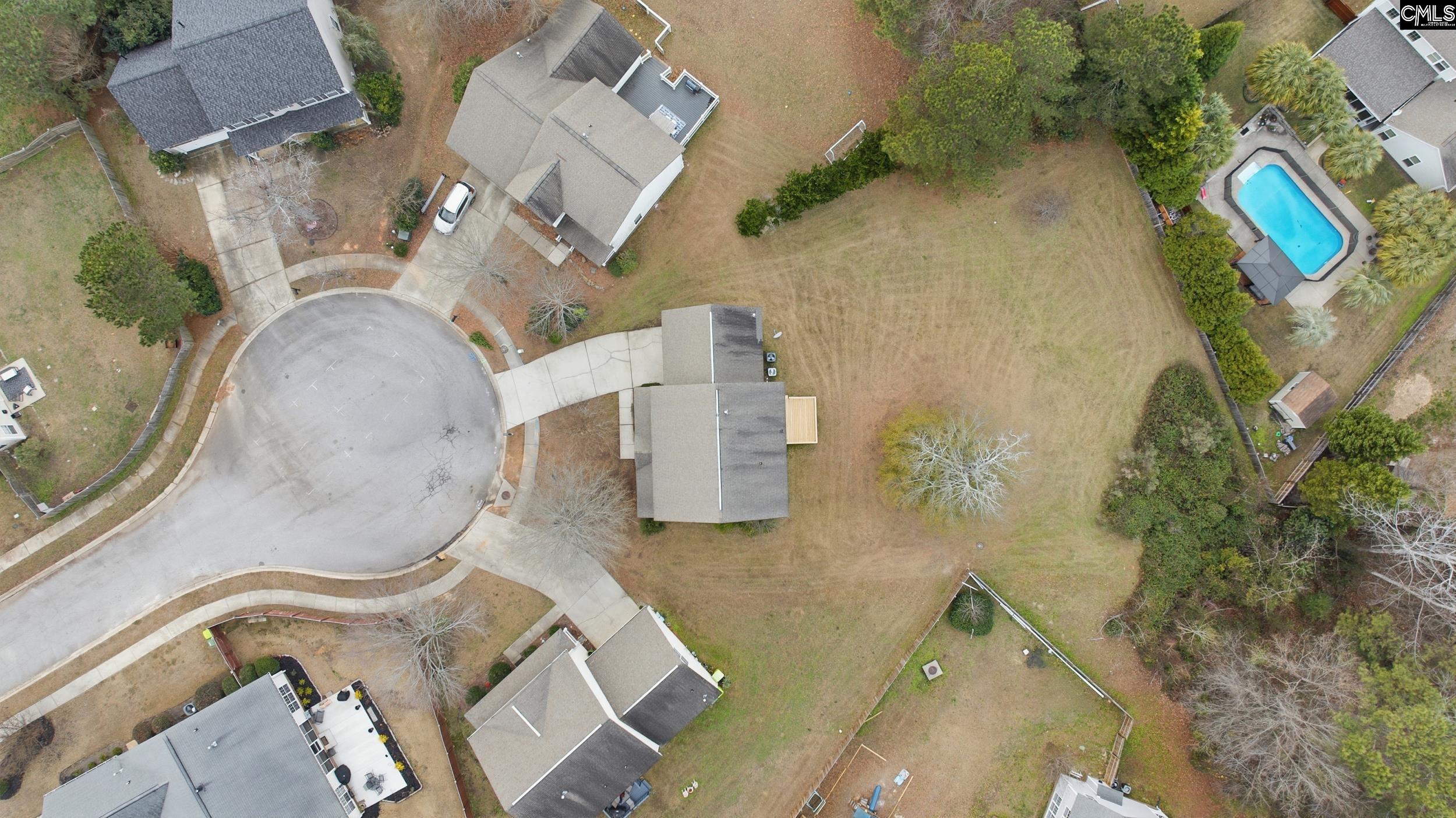 18 White Clover Court