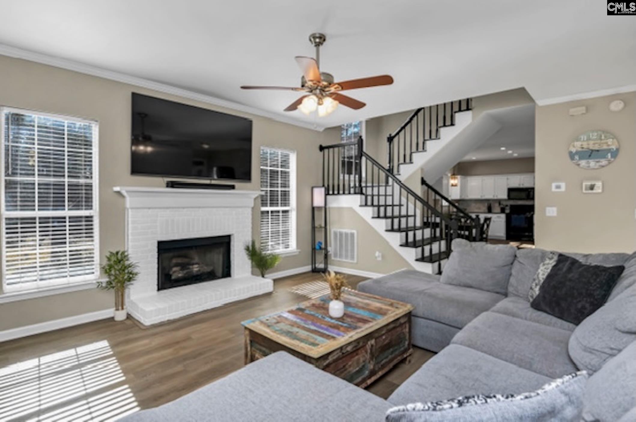 16 Wildhorse Court