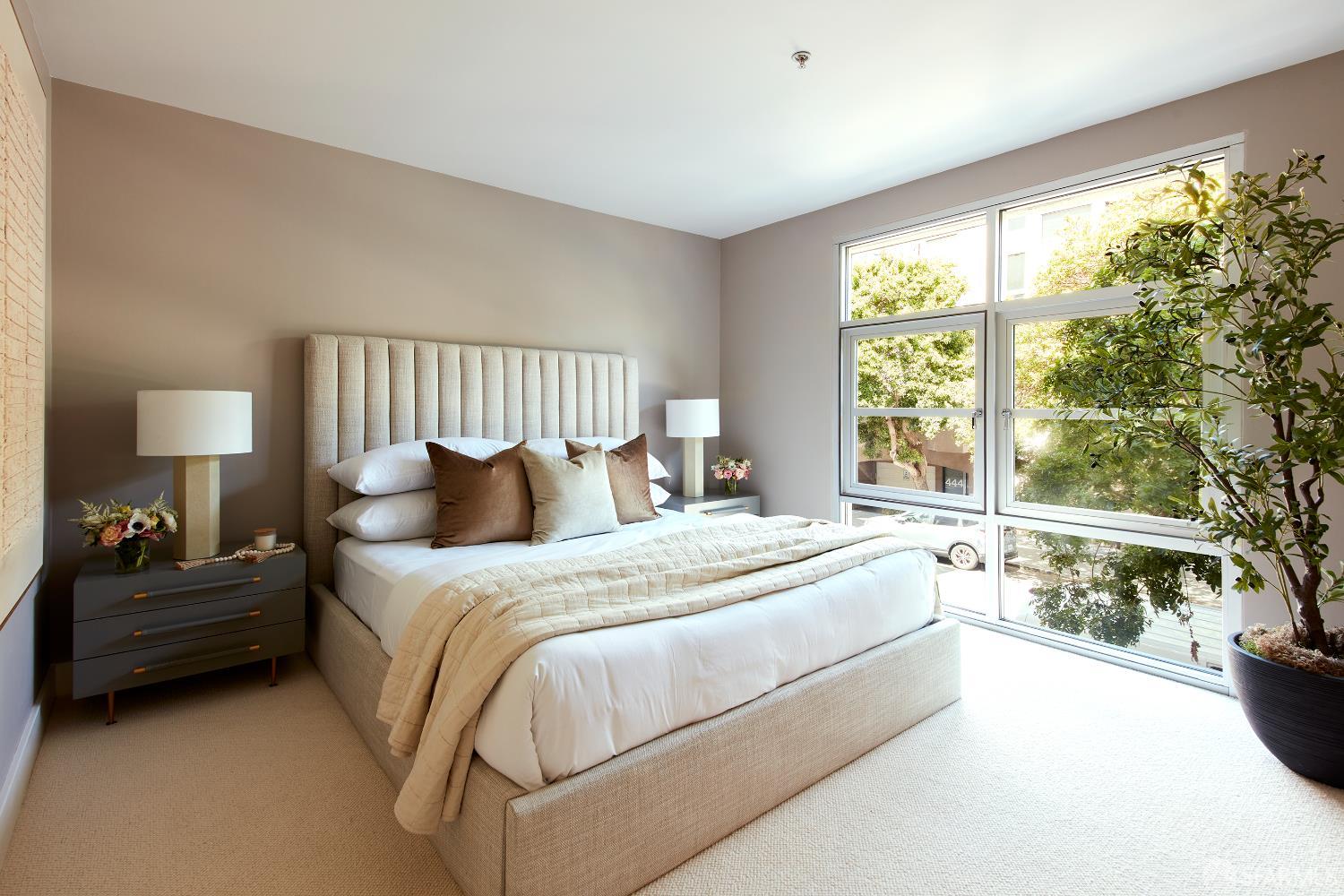 411 Francisco Street # 105F