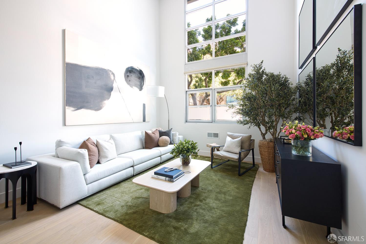 411 Francisco Street # 105F