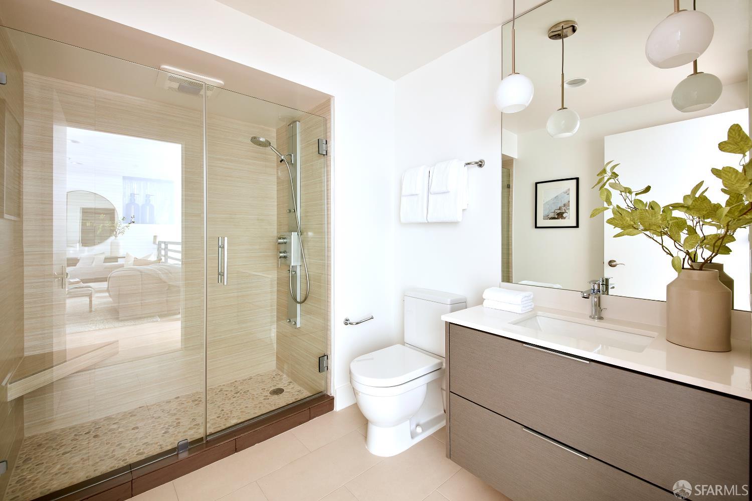 411 Francisco Street # 105F