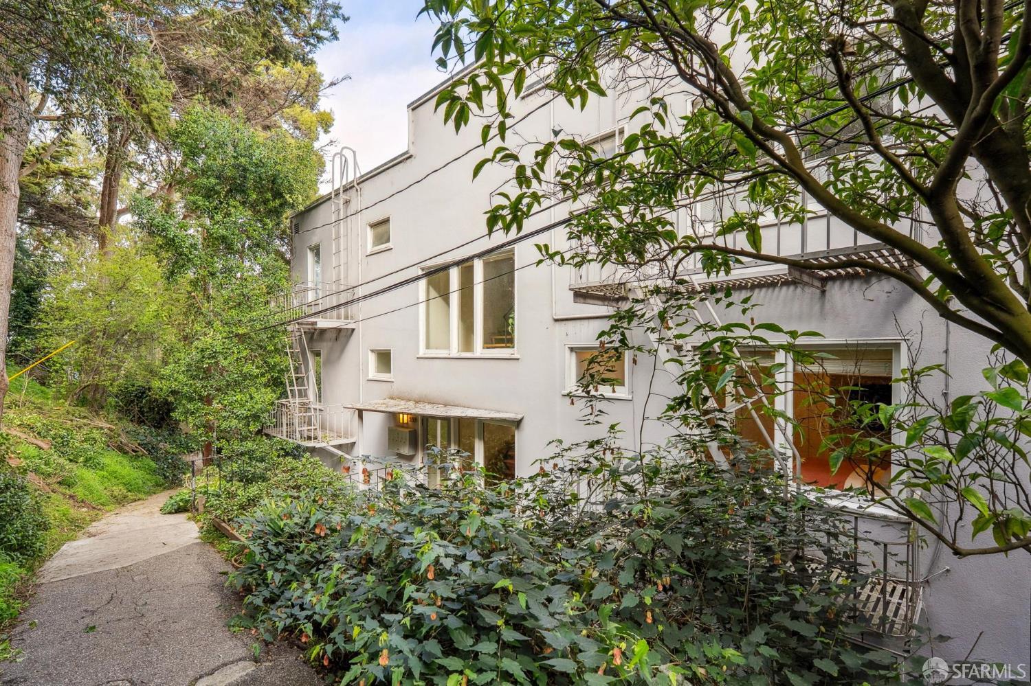 333 Greenwich Street # 3