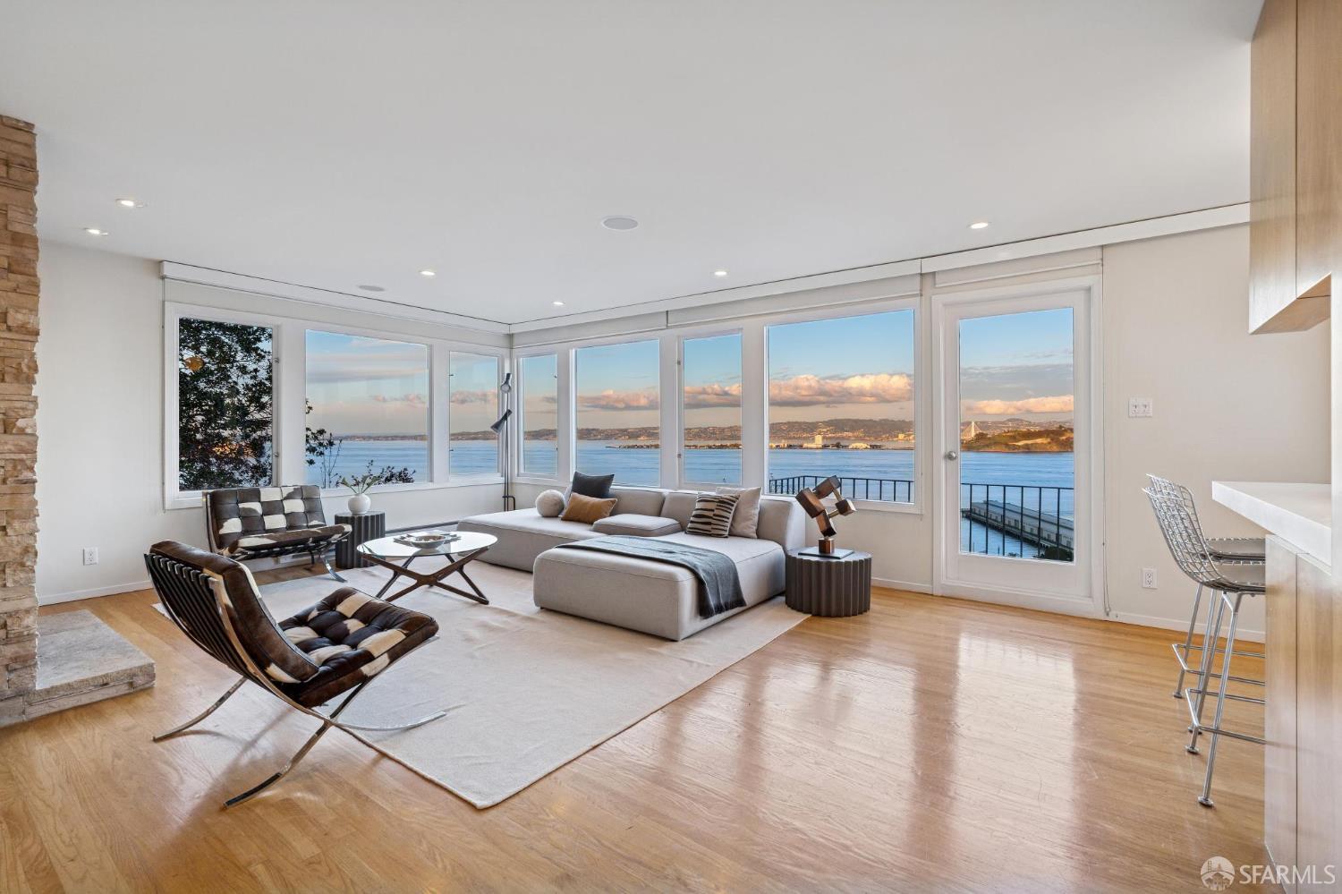 333 Greenwich Street # 3