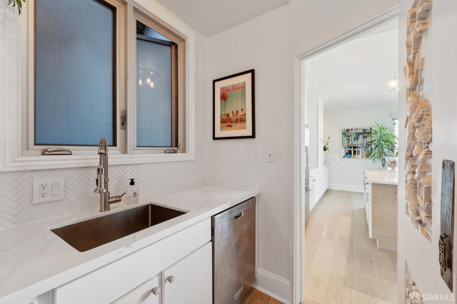 1407 Montgomery Street # 2