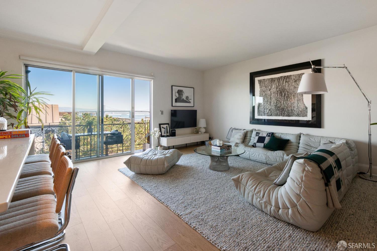 1407 Montgomery Street # 2