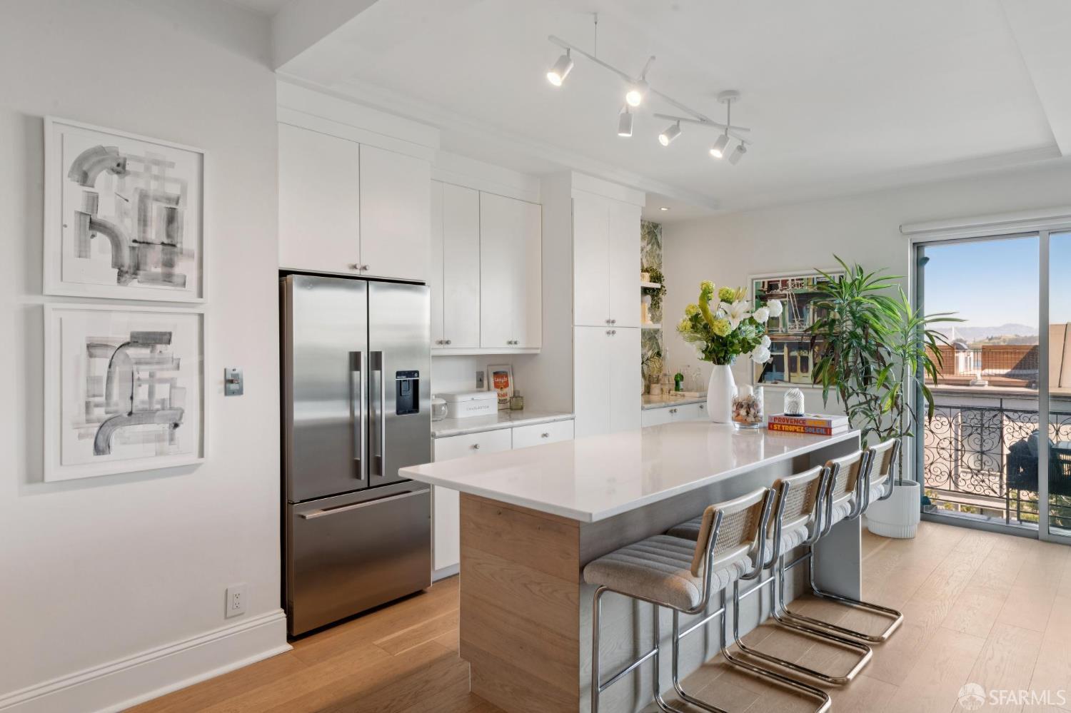 1407 Montgomery Street # 2