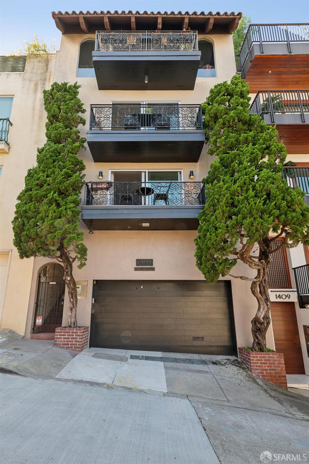 1407 Montgomery Street # 2