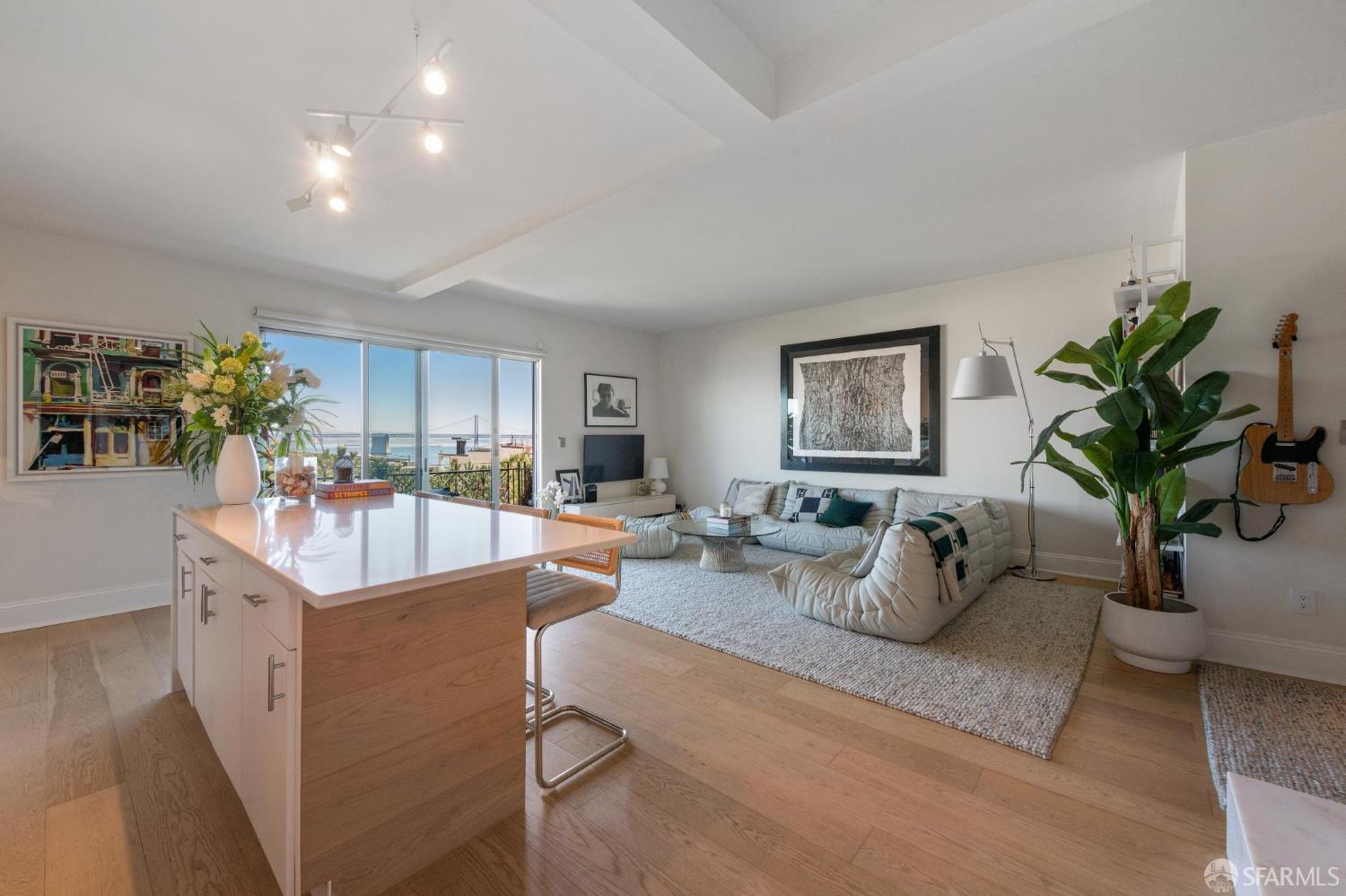 1407 Montgomery Street # 2