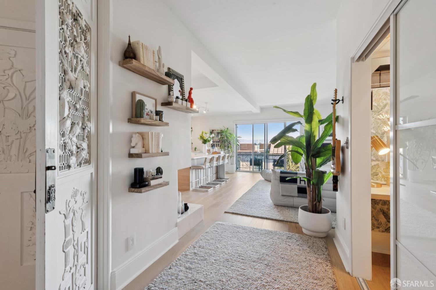 1407 Montgomery Street # 2