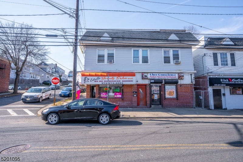 399 Stuyvesant Ave