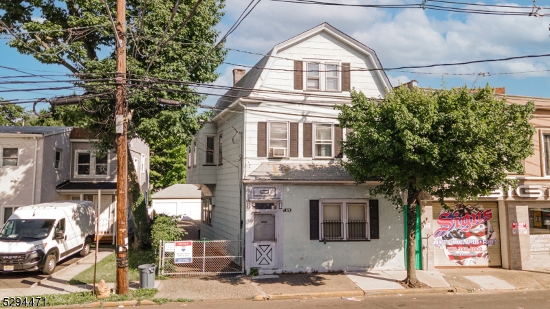 170 Orange St