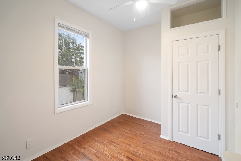 374 Halsted St 2