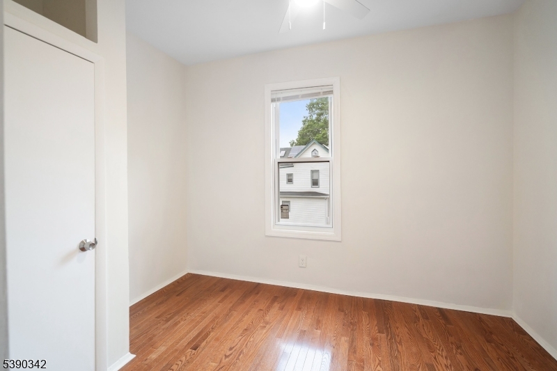 374 Halsted St 2