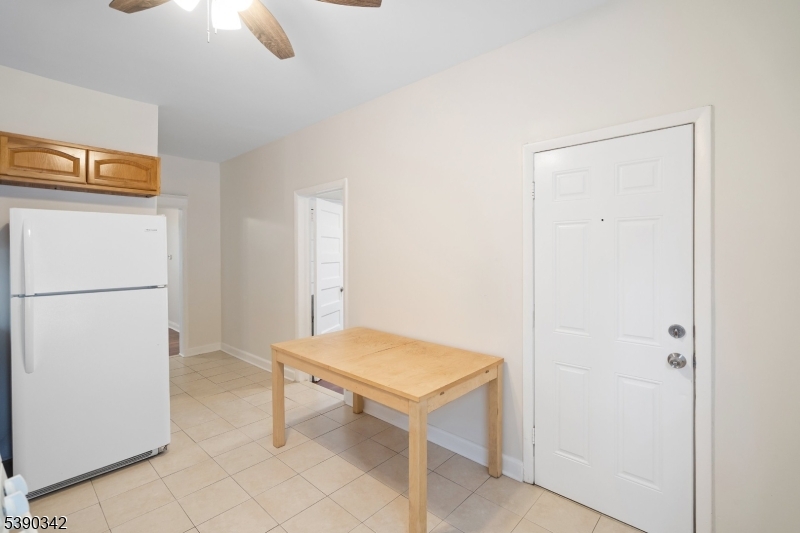 374 Halsted St 2