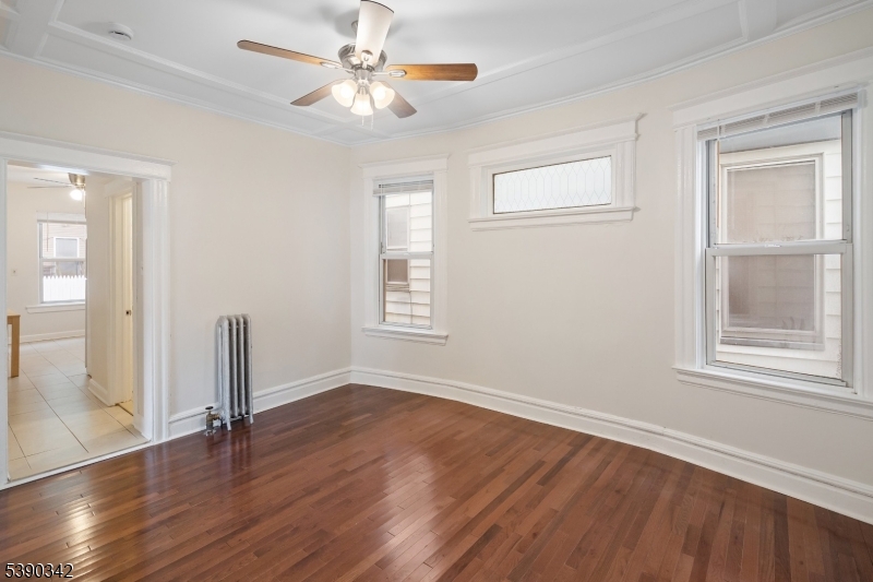374 Halsted St 2
