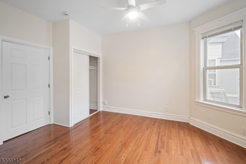374 Halsted St 2
