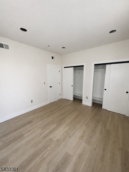 88 Sanford Ave