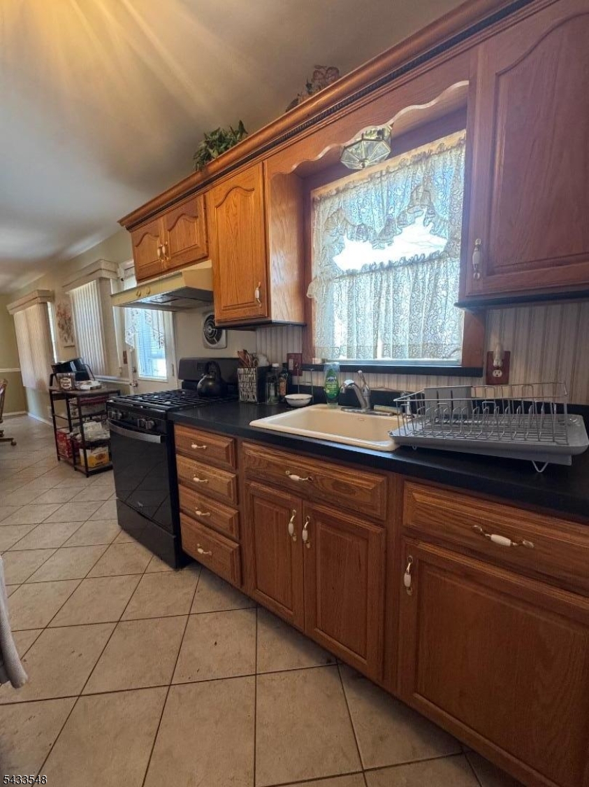 12 Bernice Rd