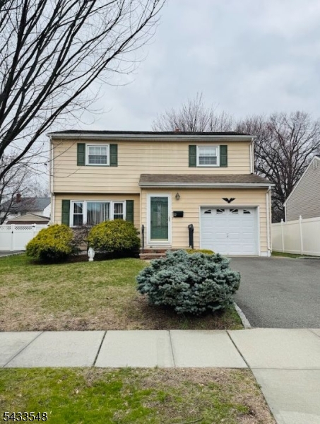 12 Bernice Rd
