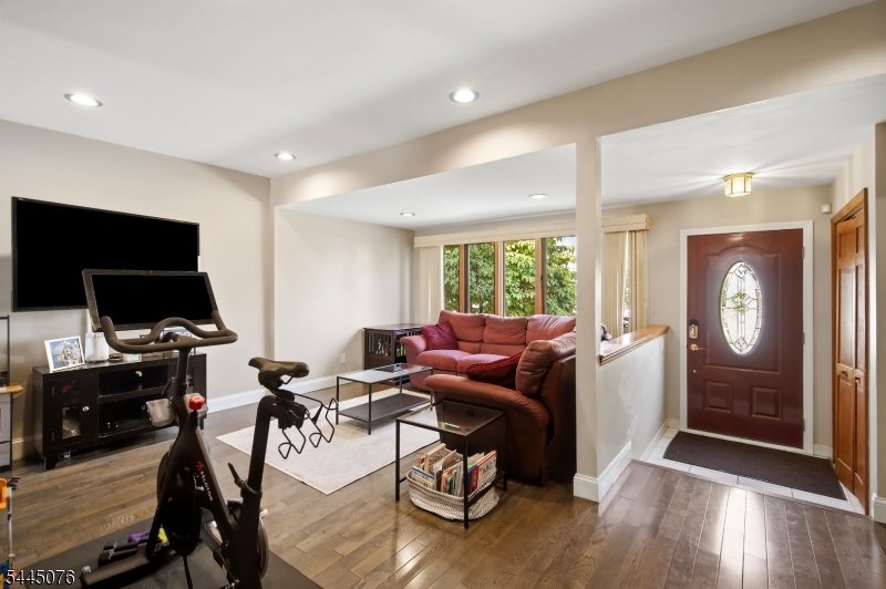 142 Morgan Pl