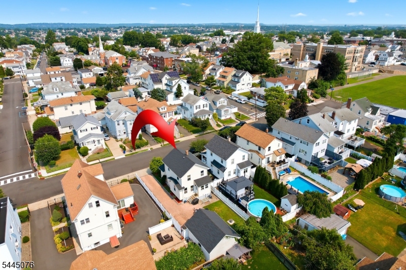 142 Morgan Pl