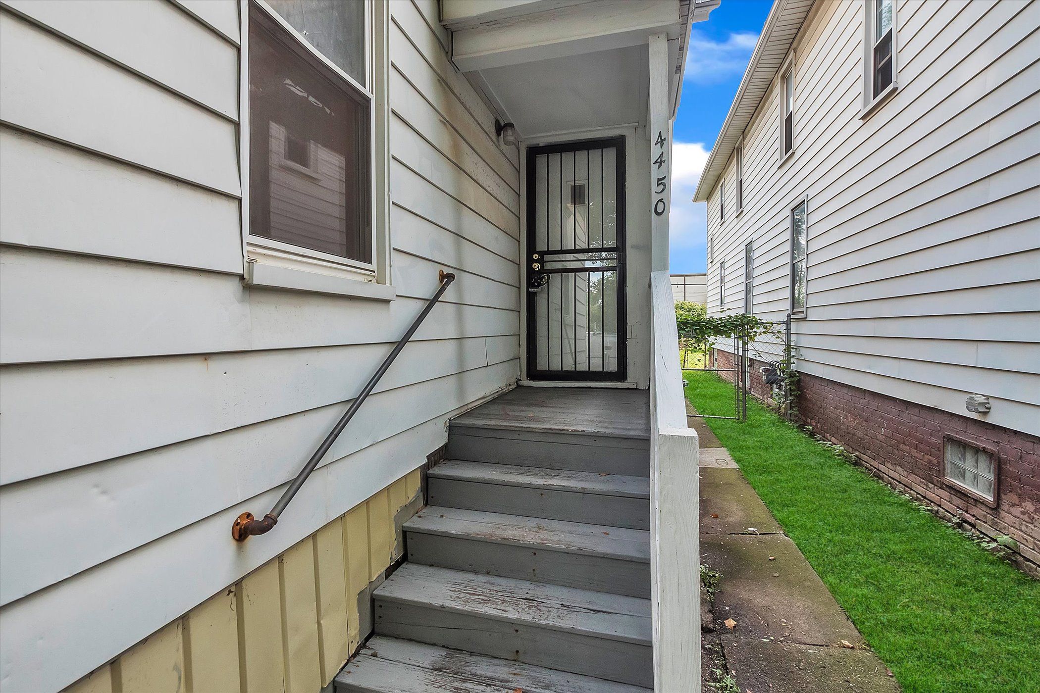 4450 Military Street