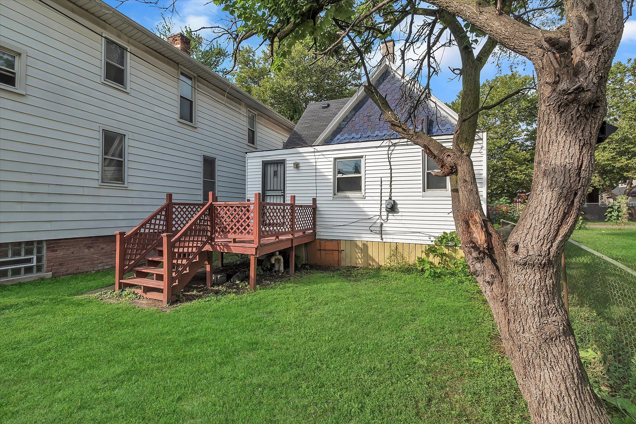 4450 Military Street