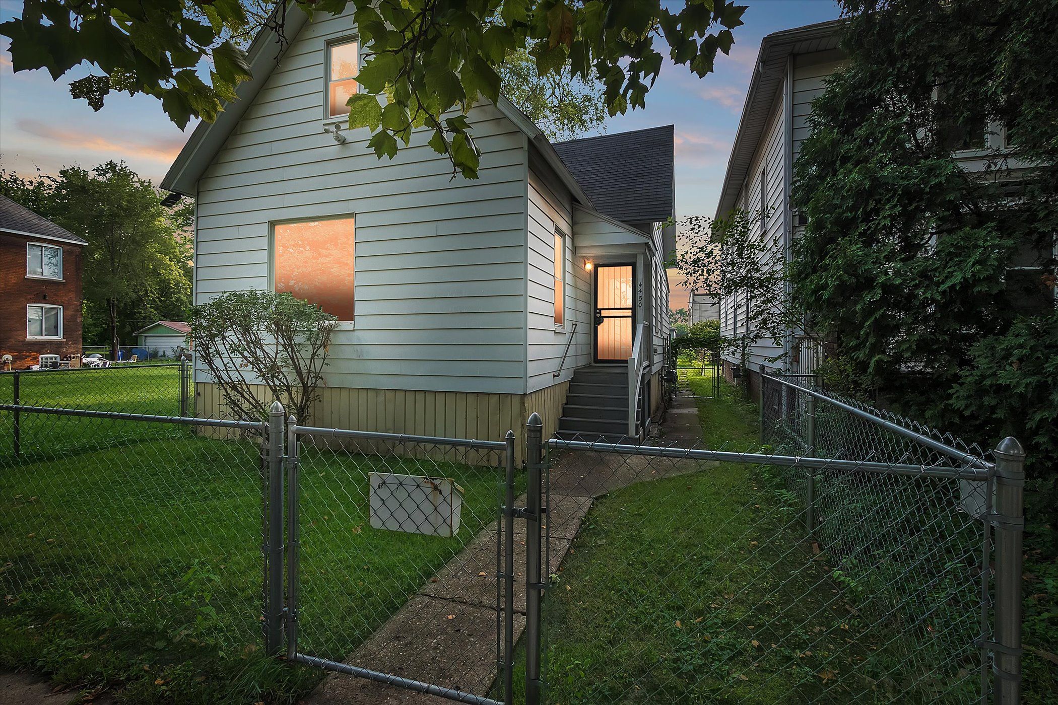 4450 Military Street