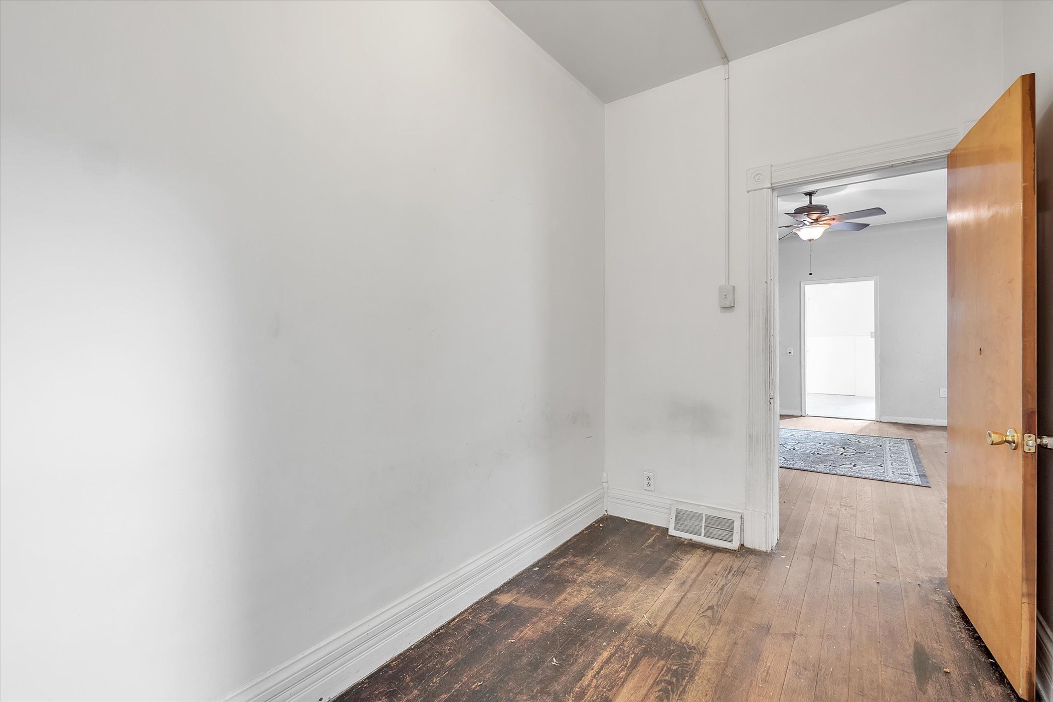 4450 Military Street