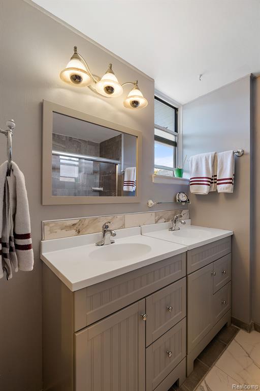 1232 Saint Aubin Place