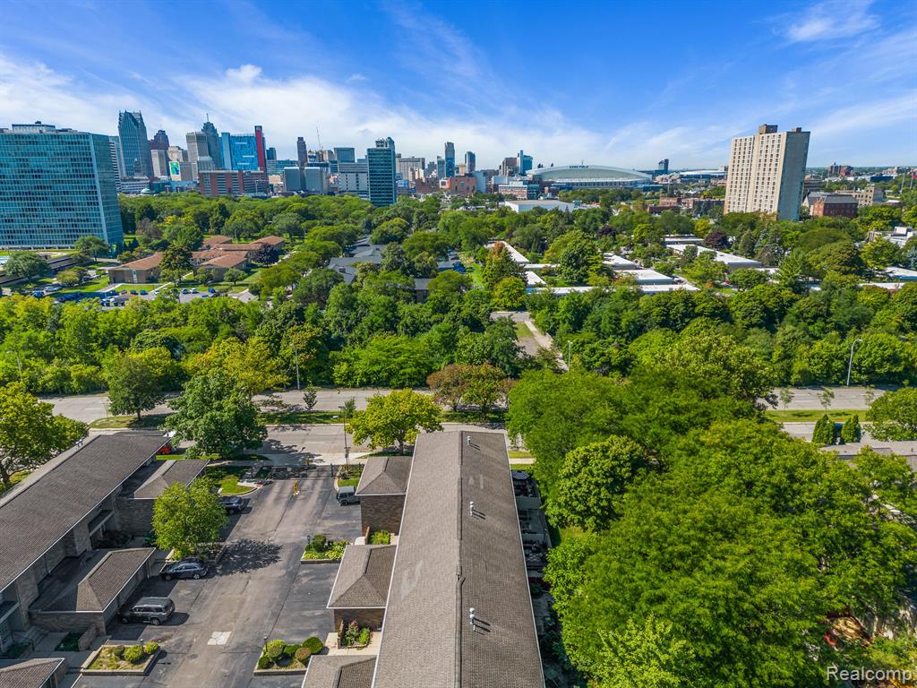 1232 Saint Aubin Place