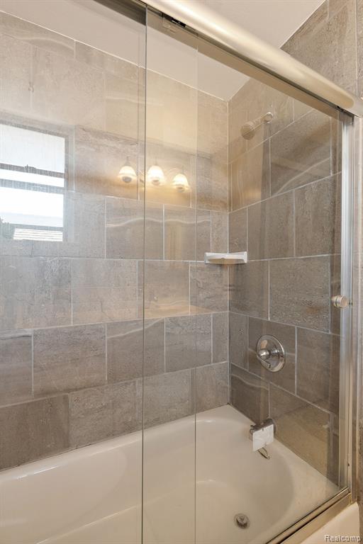 1232 Saint Aubin Place