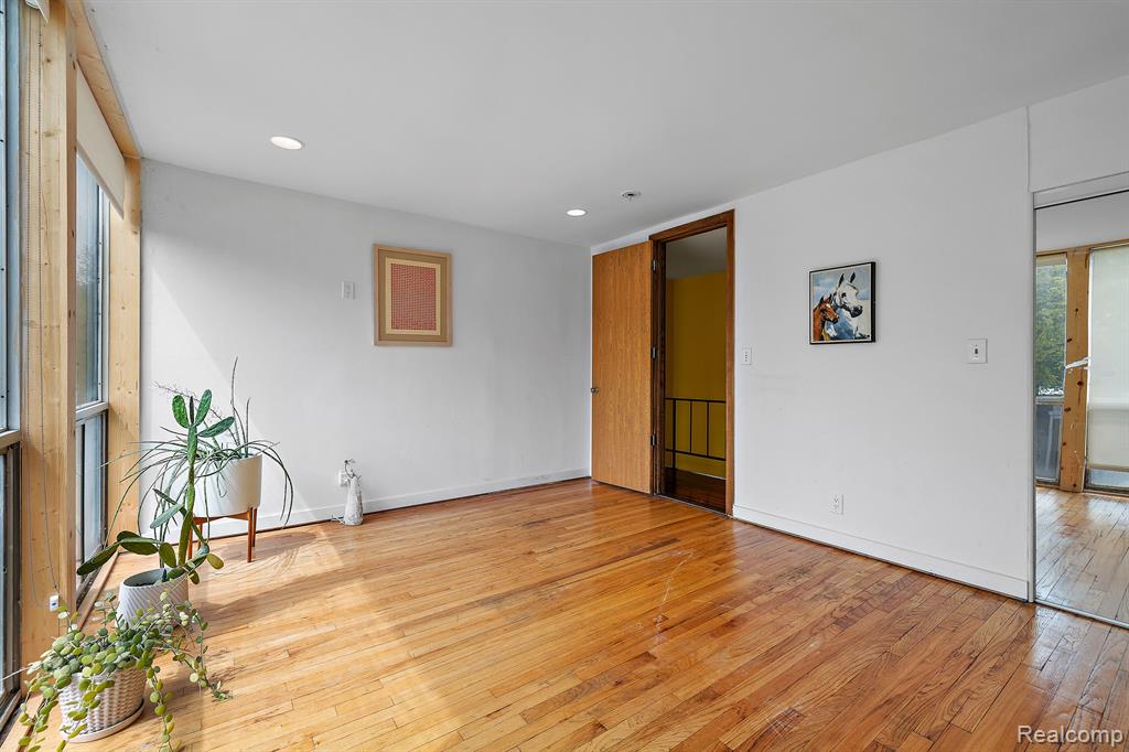 1929 ORLEANS Street 3