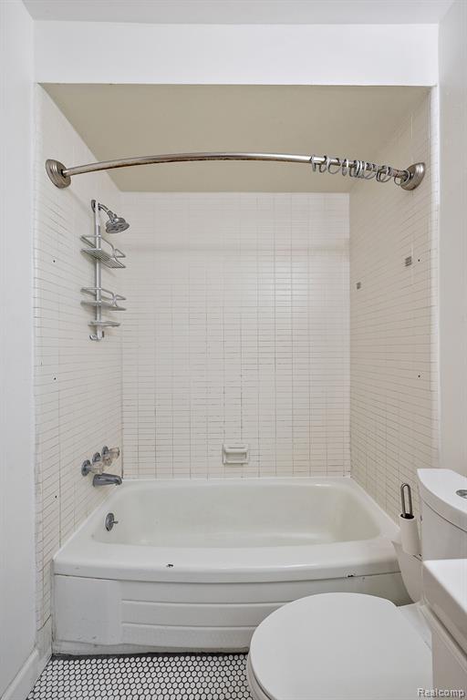 1929 ORLEANS Street 3