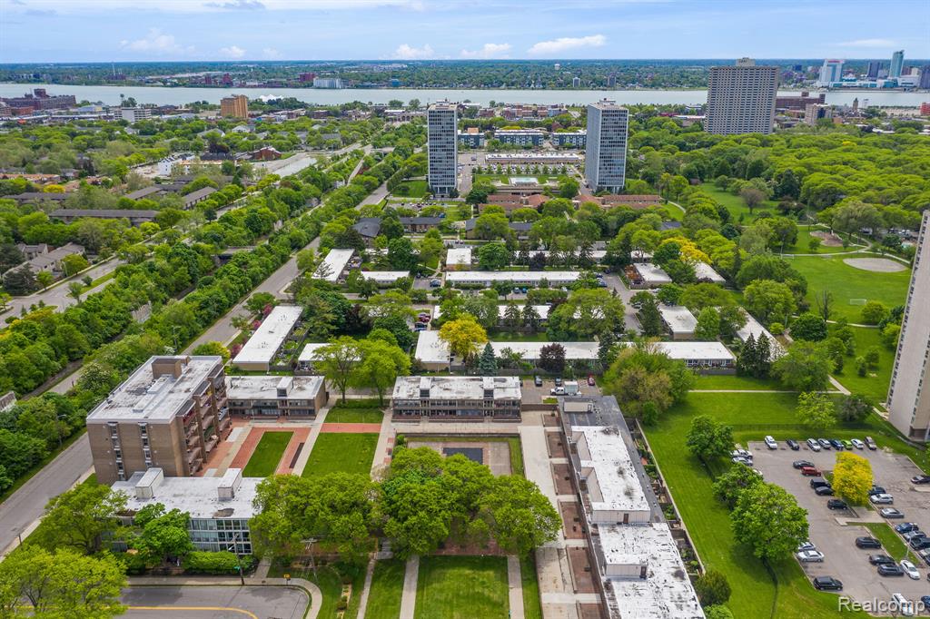 1929 ORLEANS Street 3