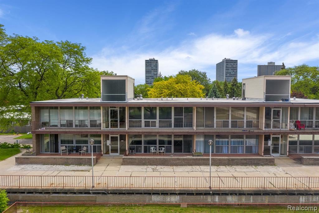 1929 ORLEANS Street 3