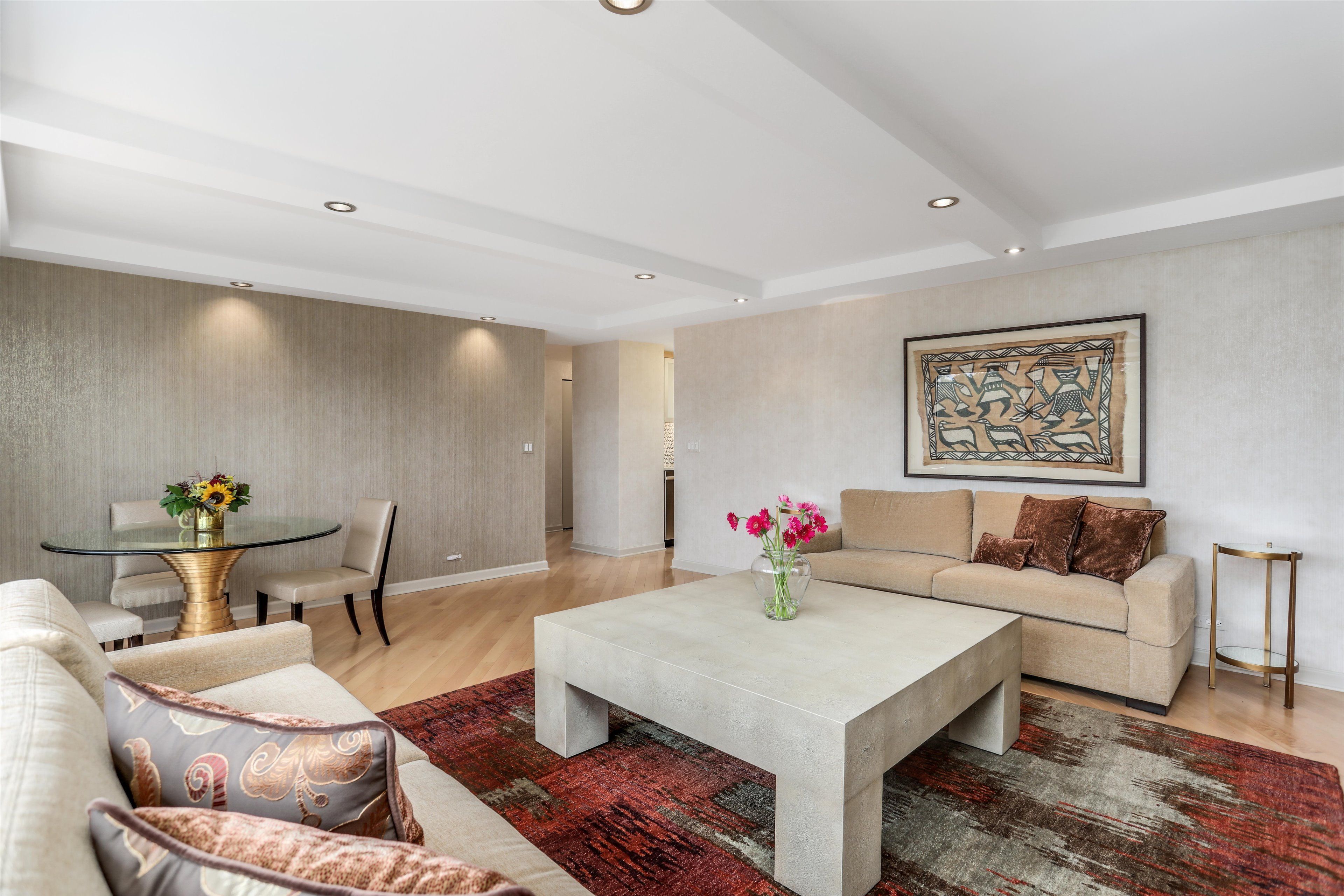 1300 E LAFAYETTE 209