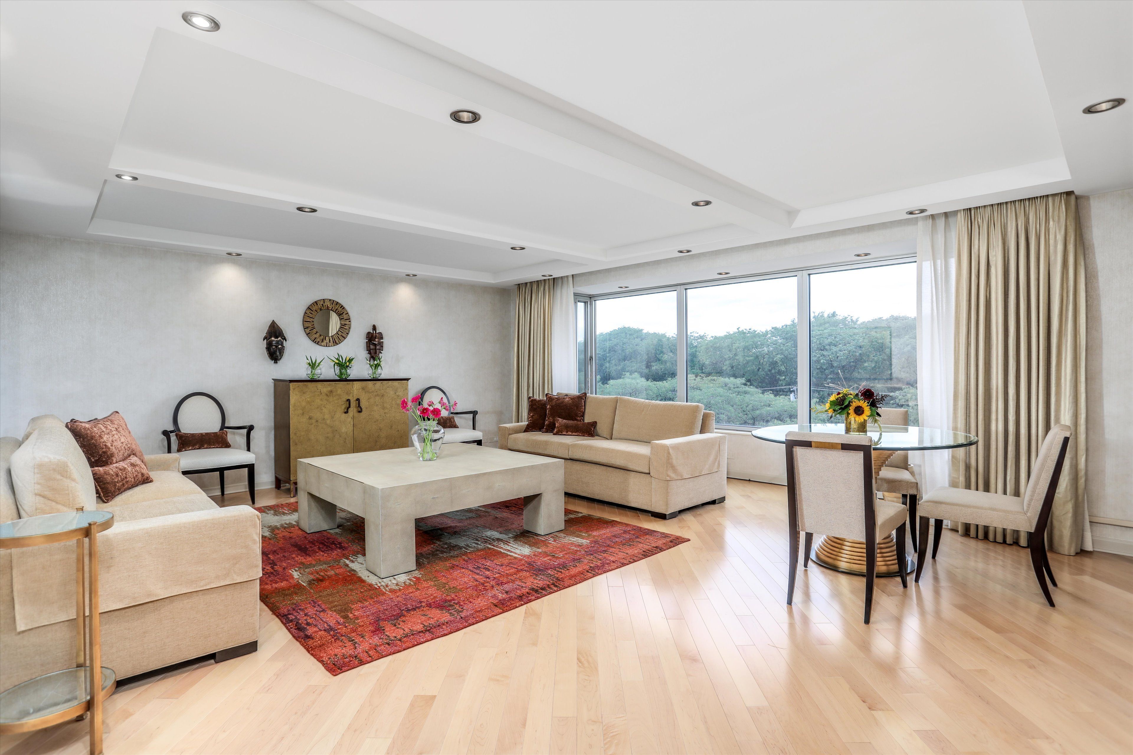 1300 E LAFAYETTE 209