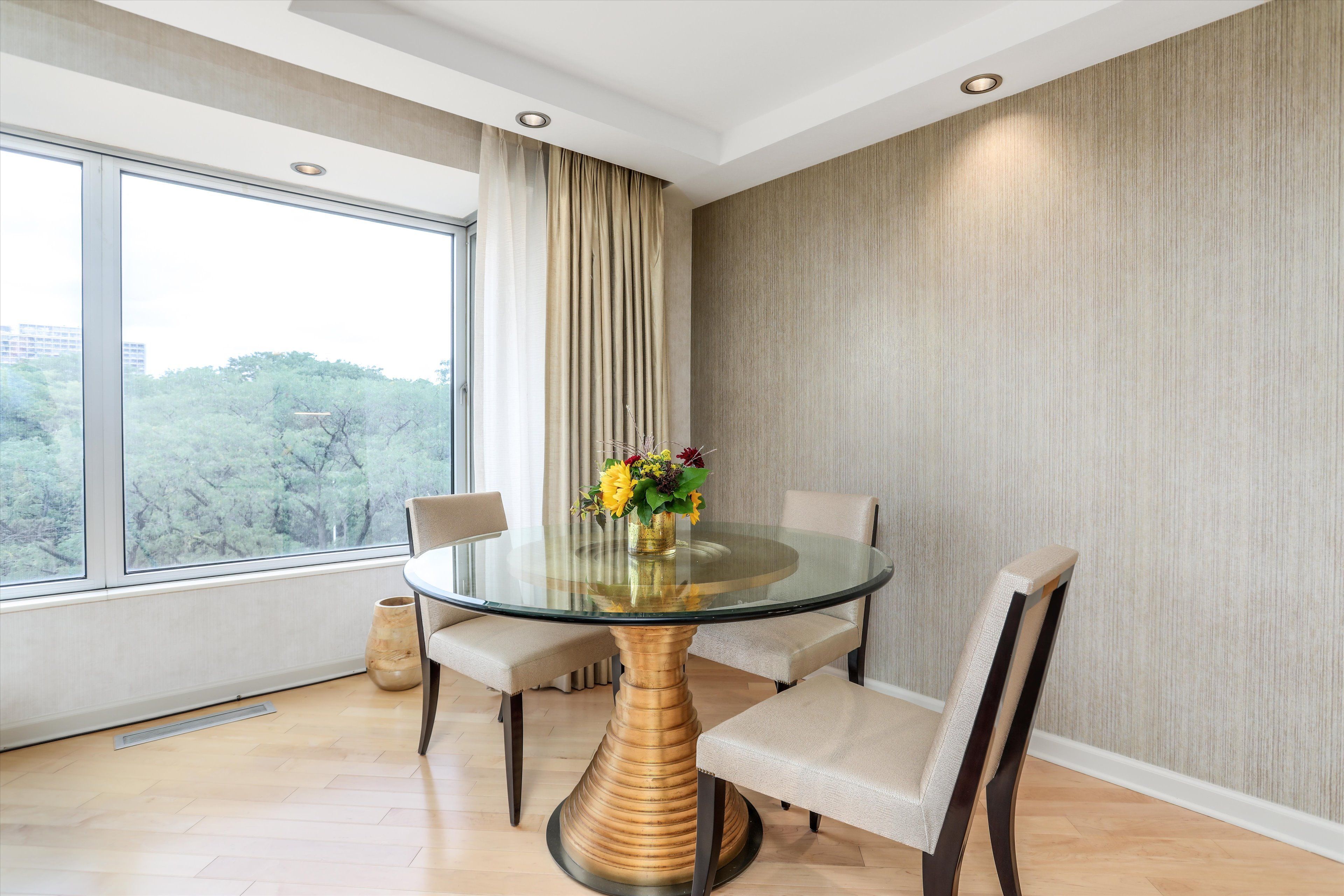 1300 E LAFAYETTE 209